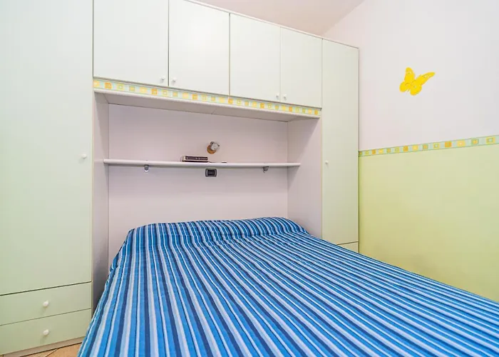 In 2 To 4 Persons With Large Garden Stella * Capoliveri (Isola d'Elba)