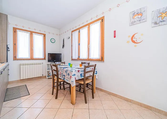 In 2 To 4 Persons With Large Garden Stella * Capoliveri (Isola d'Elba)