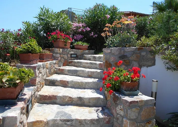 Lägenhet In 2 To 4 Persons With Large Garden Stella Capoliveri (Isola d'Elba)