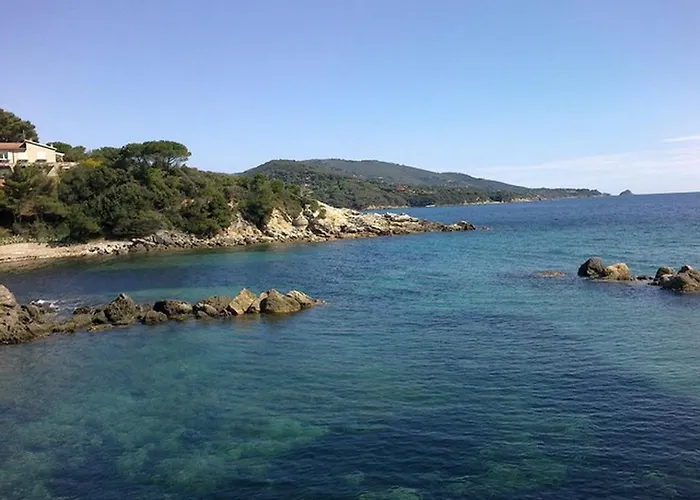 In 2 To 4 Persons With Large Garden Stella Lägenhet *