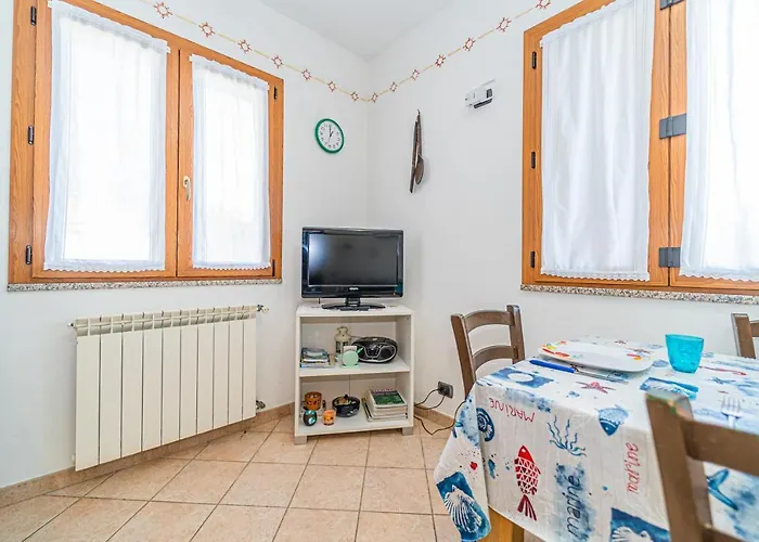 In 2 To 4 Persons With Large Garden Stella * Capoliveri (Isola d'Elba)